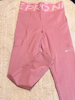 Nike pro workout pants pink